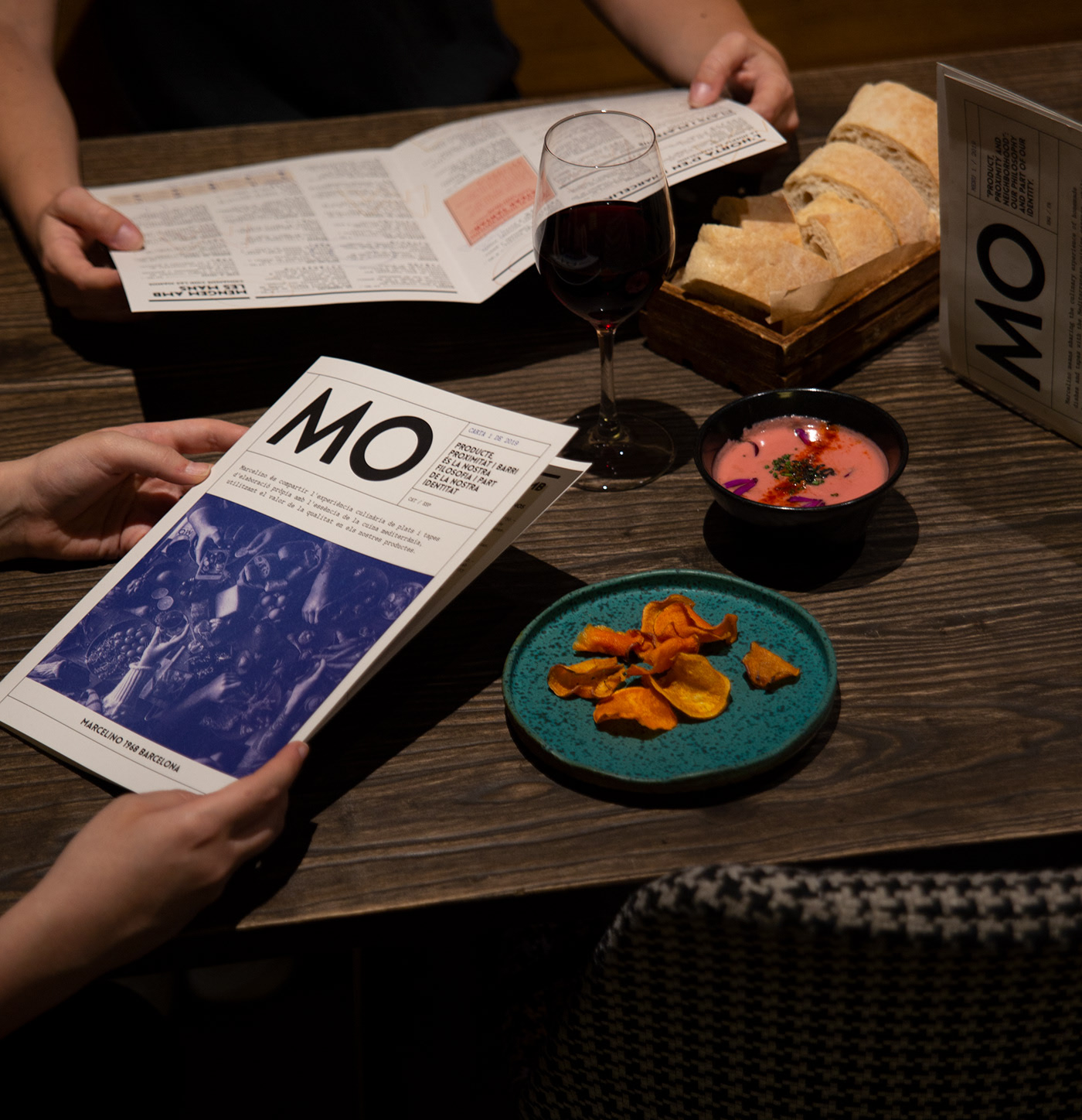 餐飲行業(yè)標(biāo)志設(shè)計(jì)